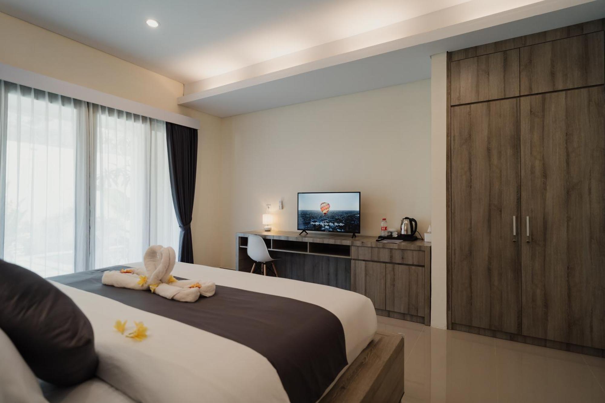 Hotel D'leafy 3*